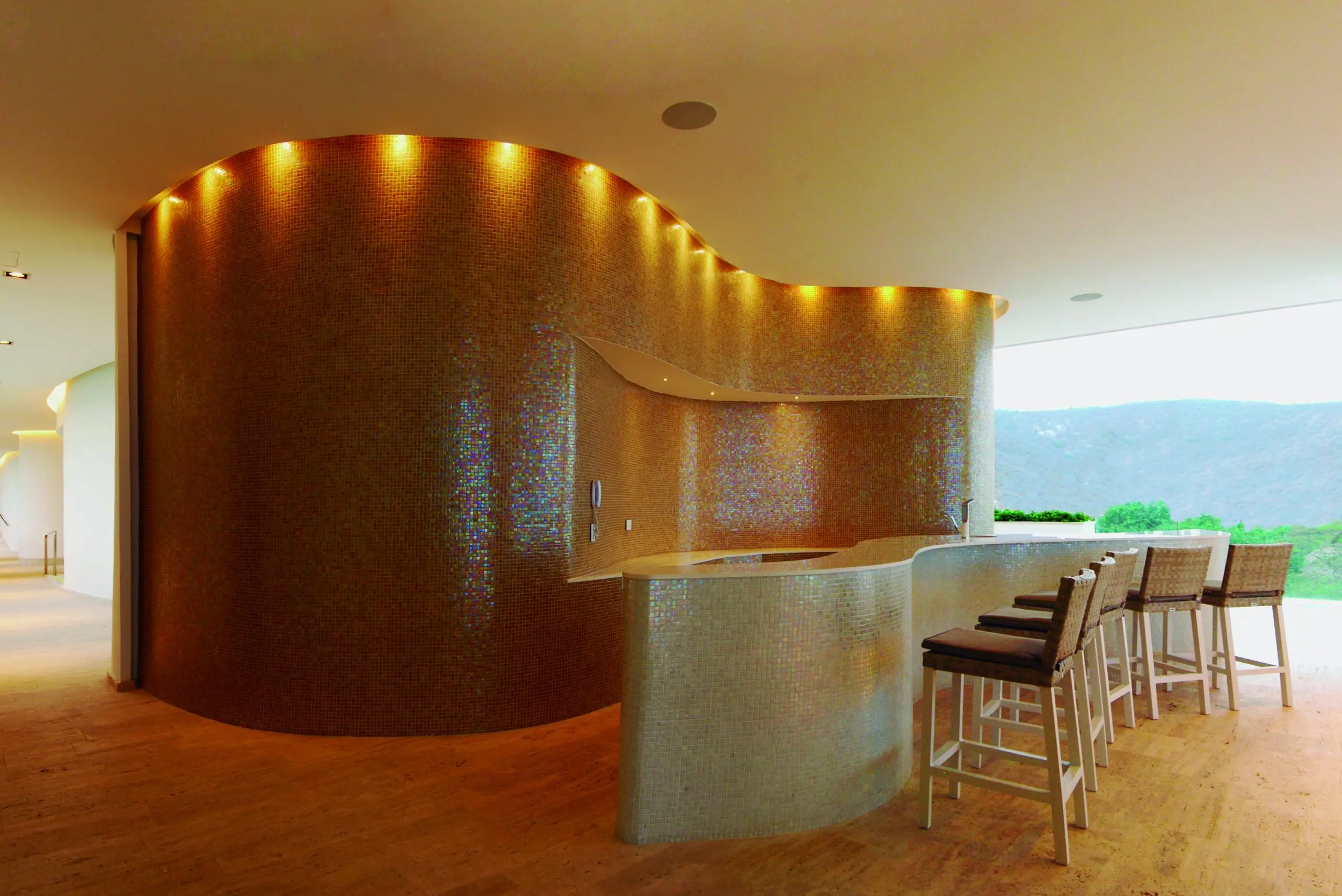 Colombie_BatimentAmbarRoca_EspaceBar2_Acheve-scaled